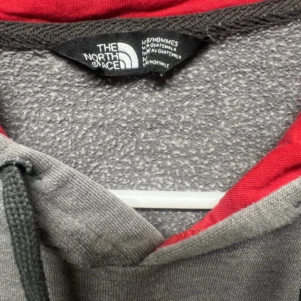 Men’s North Face‎ hoodie